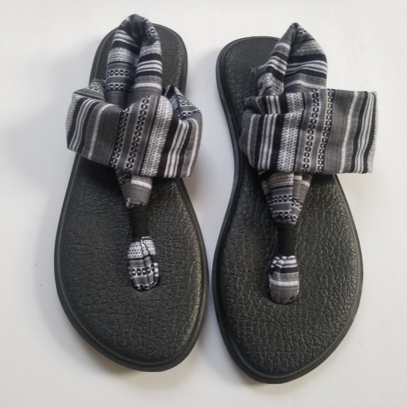 yoga thong sandals